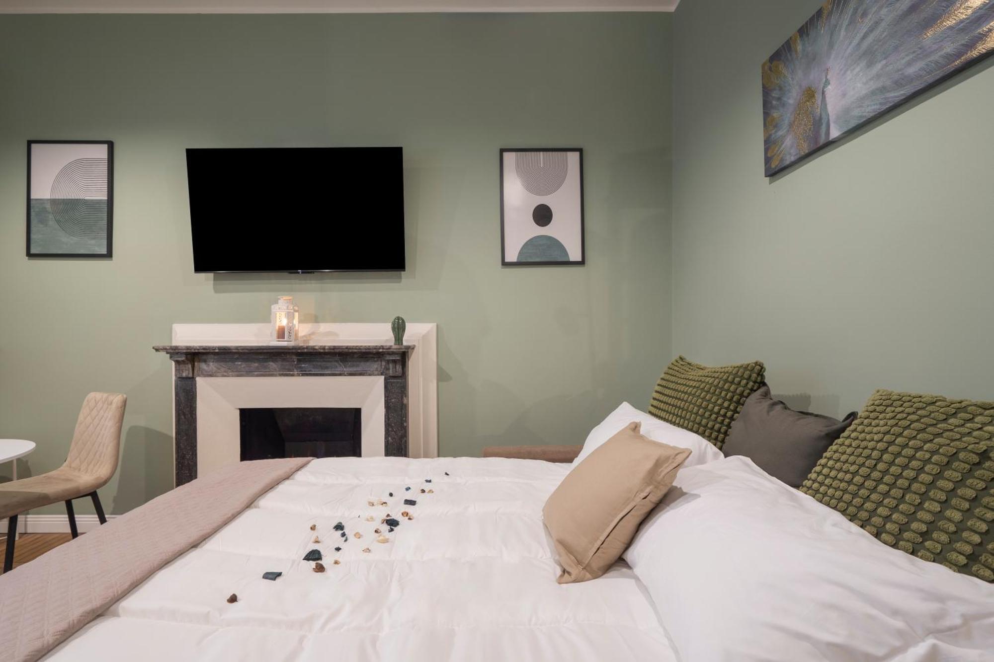 Loreto Prestige - Parking Free & Bulb Gym Bed & Breakfast *