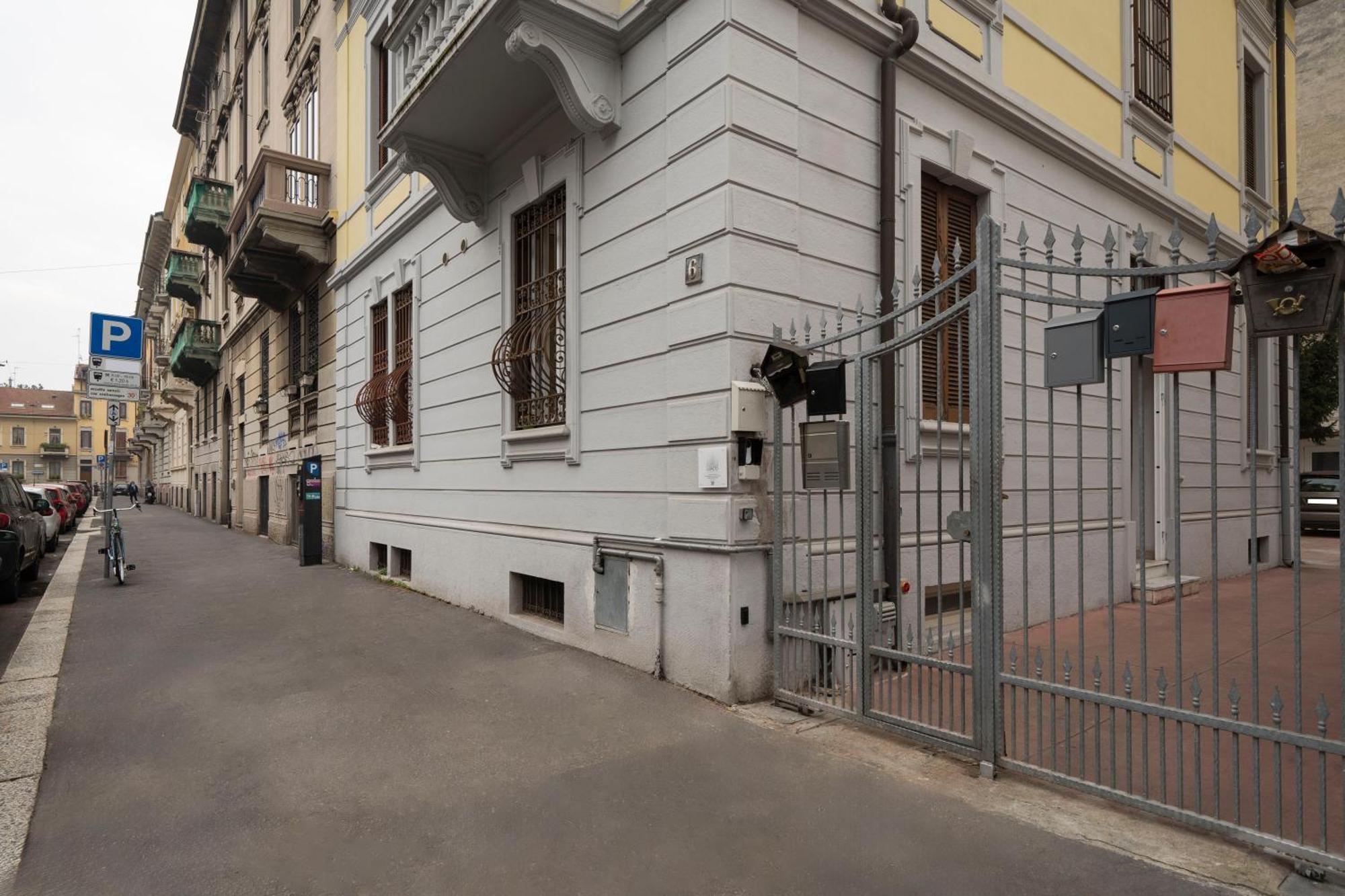Loreto Prestige - Parking Free & Bulb Gym Milan
