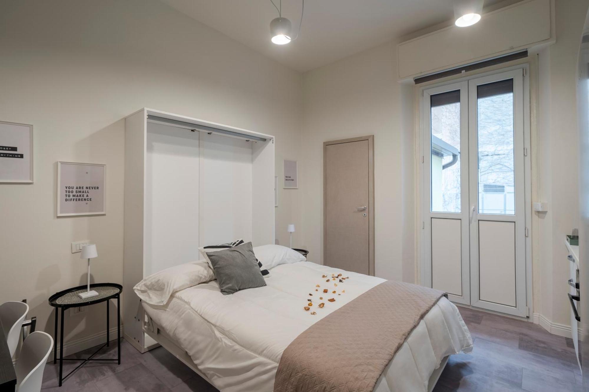 Loreto Prestige - Parking Free & Bulb Gym Bed & Breakfast *