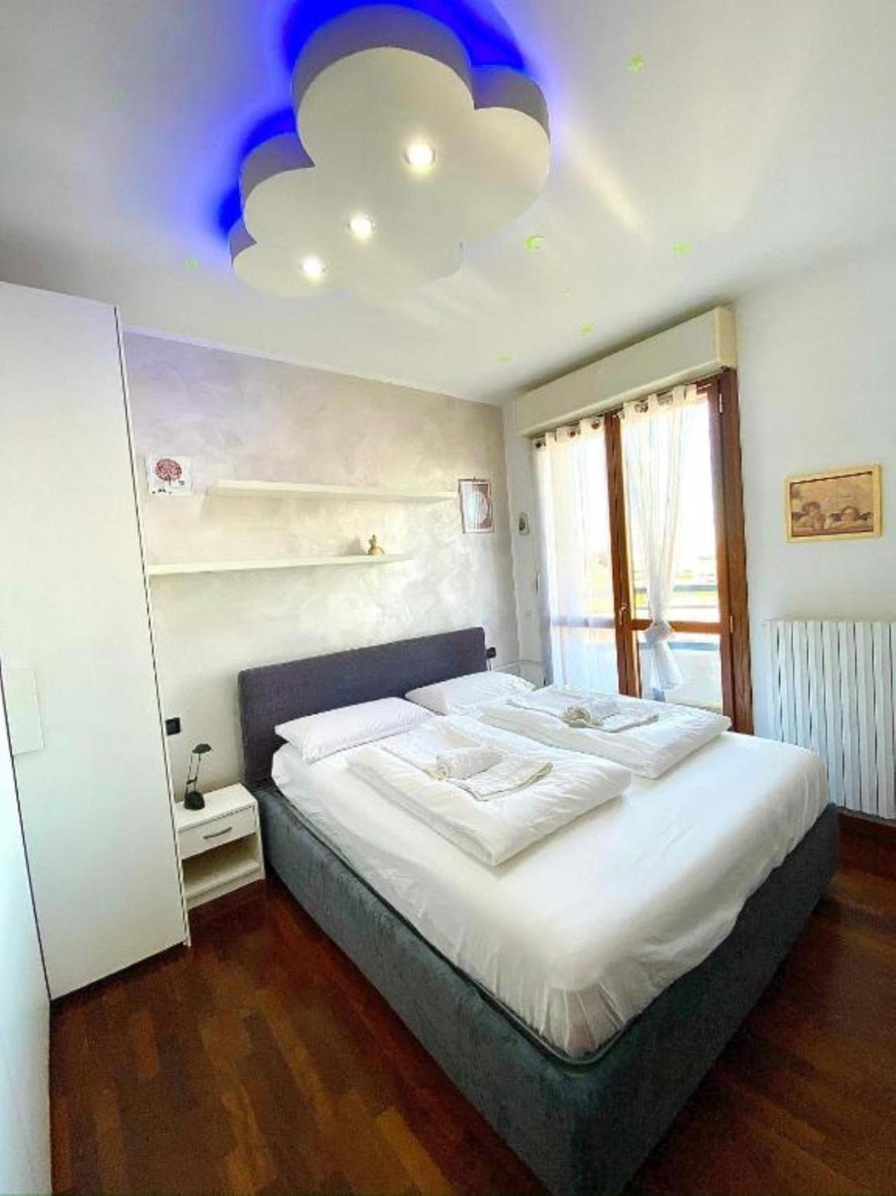 Comfortable House-metro M1-m5 - Bicocca- Apartment Milan