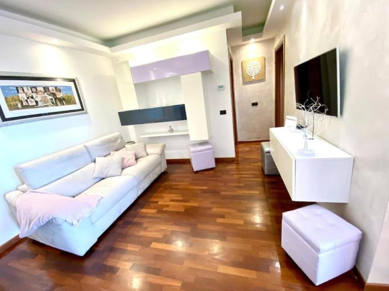 Comfortable House-metro M1-m5 - Bicocca- Apartment