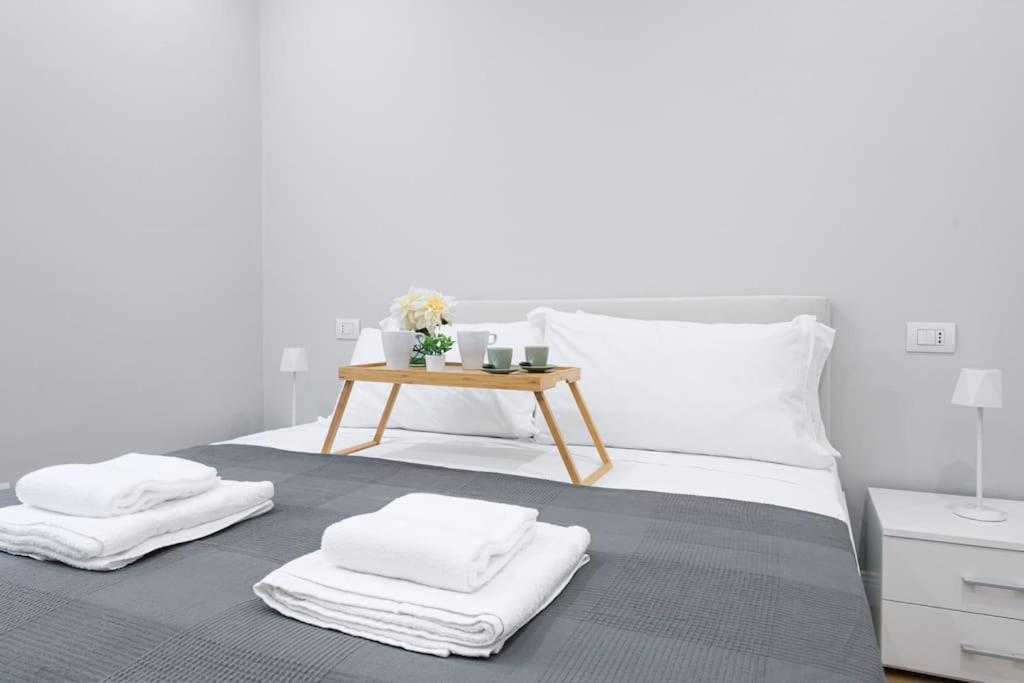 Easylife -modern And Elegant In The Heart Of Apartment