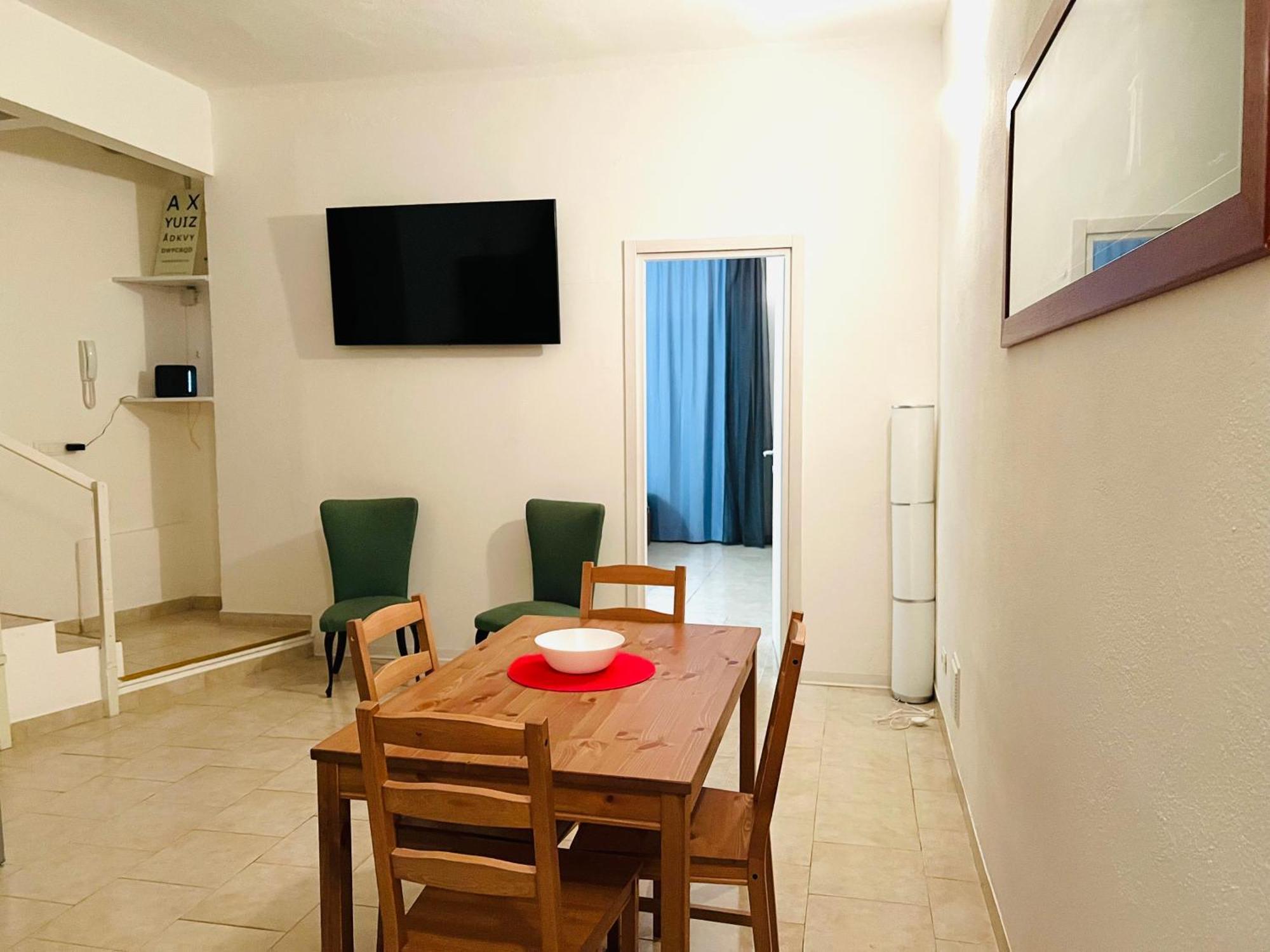 Apartment For 6 Peaple Close To The Red Metro Milan