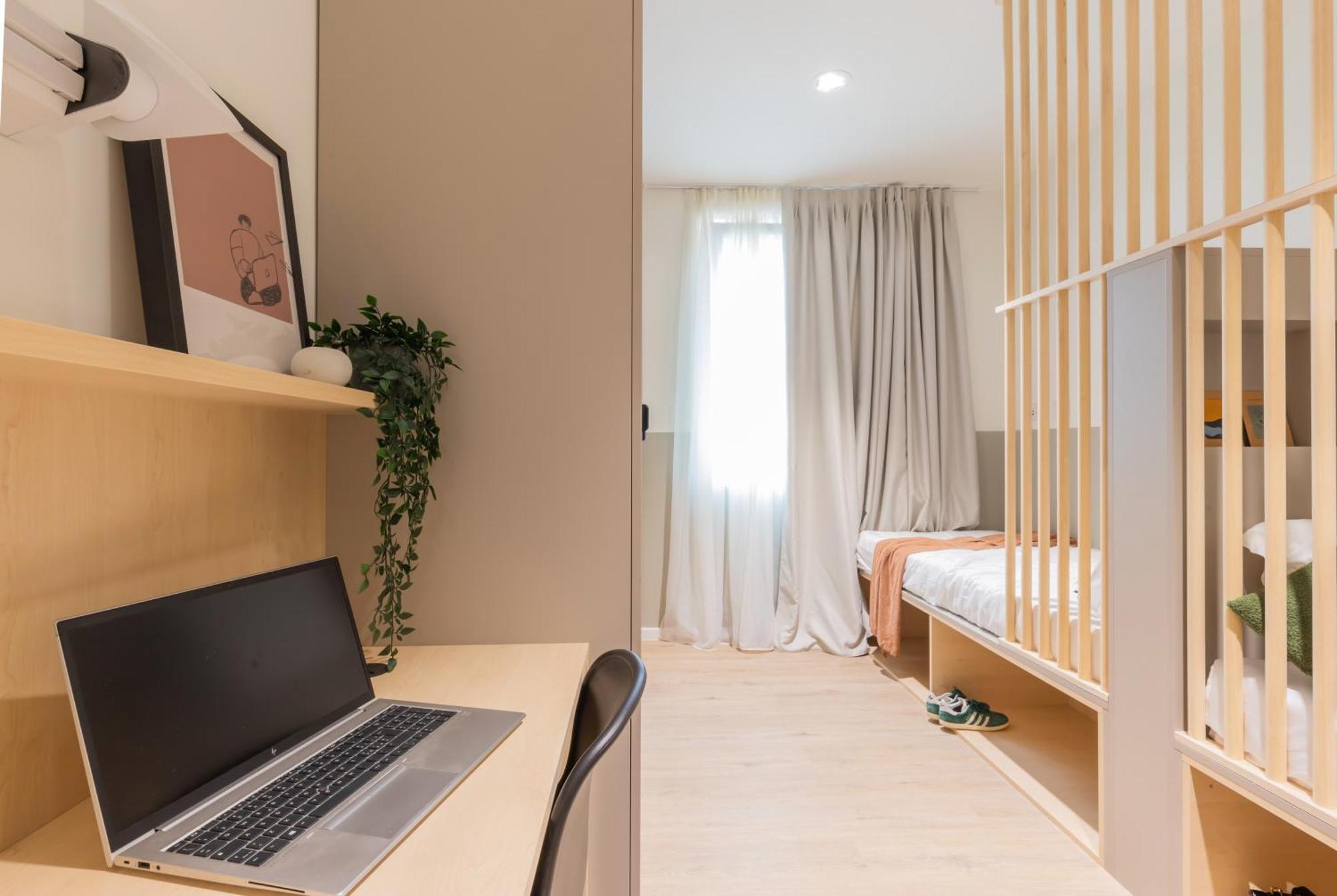 Well-located Campus Near Park * Milan