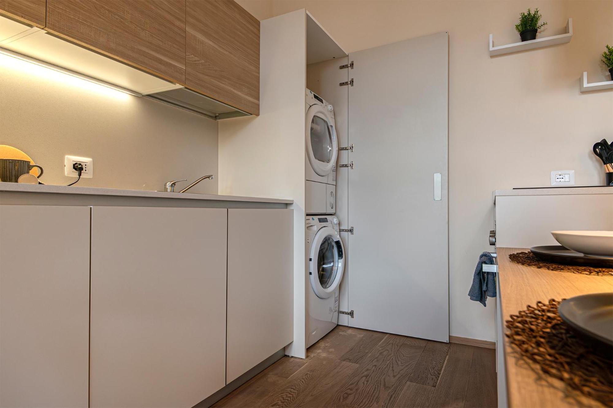 Elegant Maggiolina Apartment