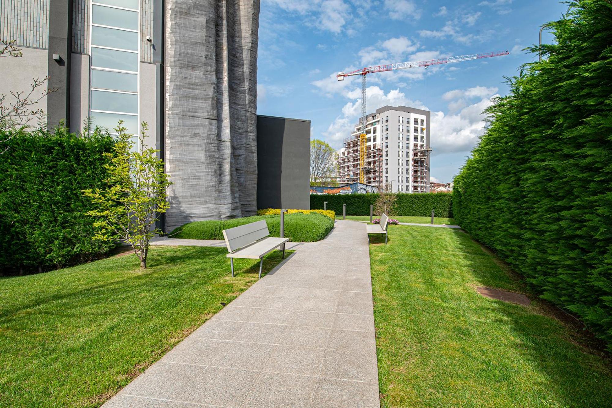 Elegant Maggiolina Apartment Milan