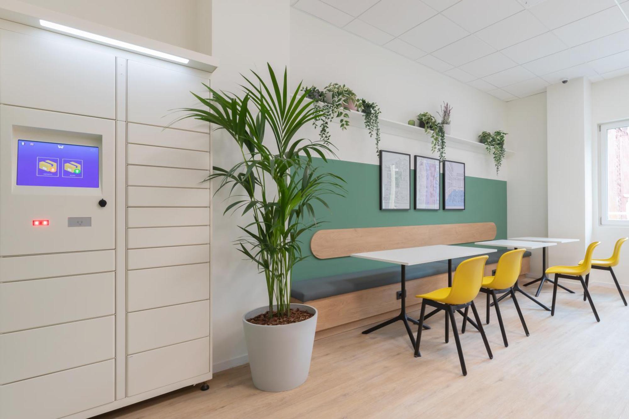 Well-located Campus Near Park Milan