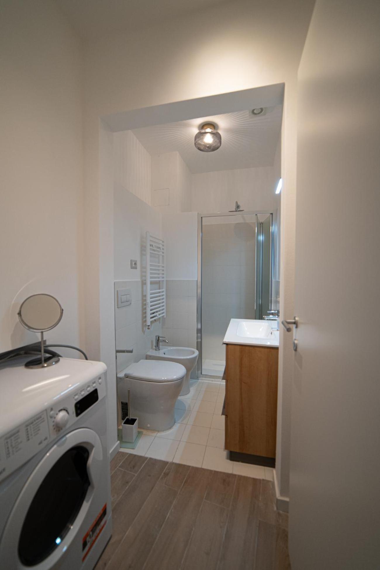 Apartamento Rifugio Milanese Con Parcheggio Privato, Ambiente Tranquillo E Convenienza