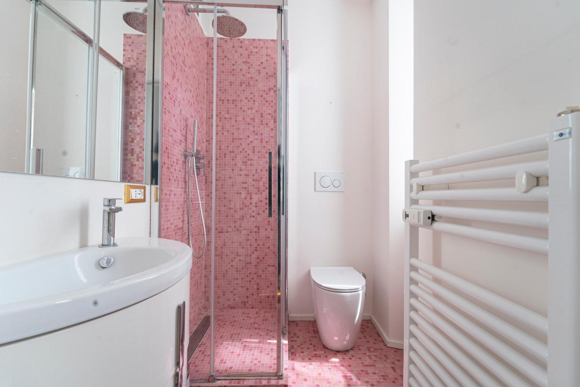Luxury In Central Station - Pergolesi 24 *