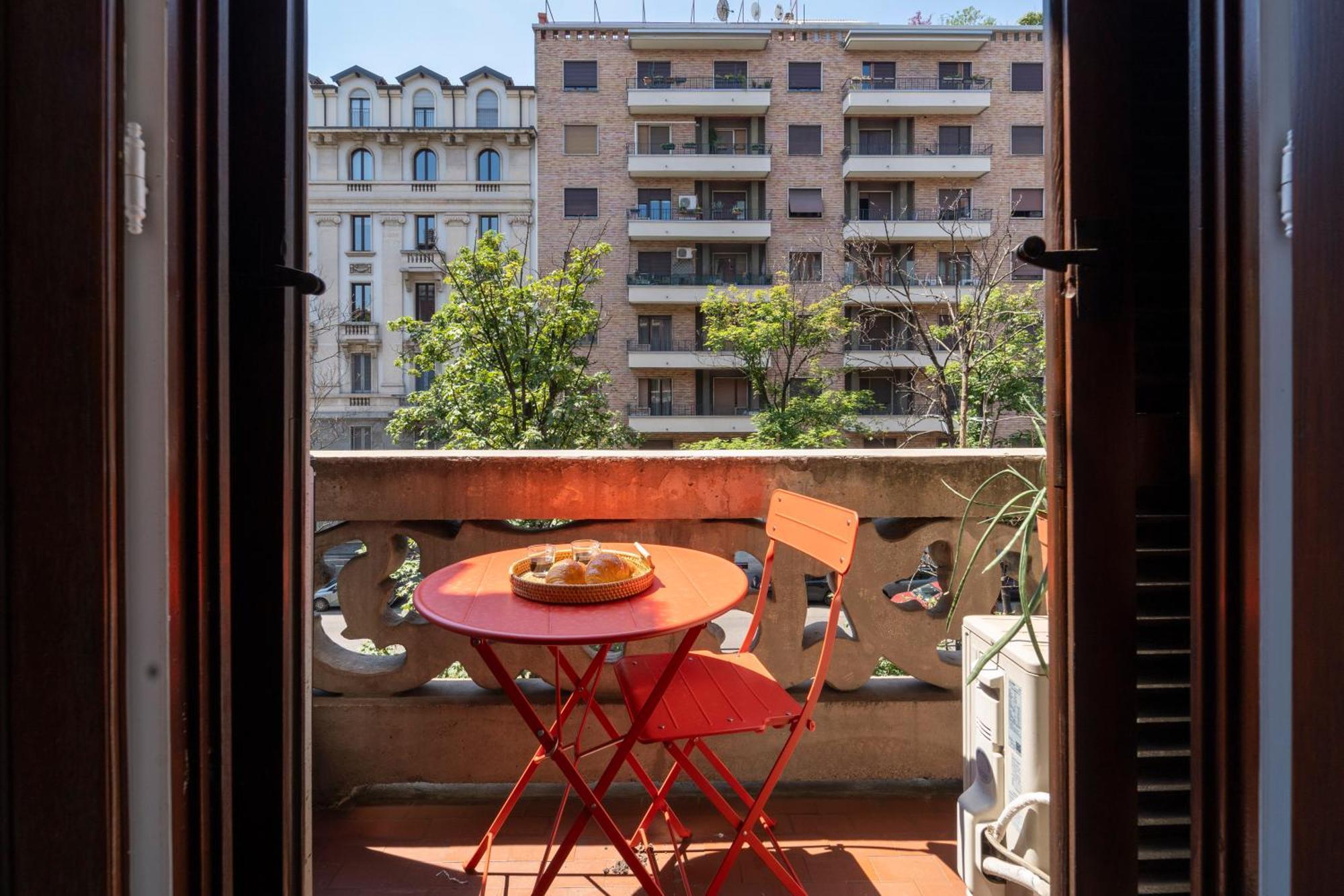 Luxury In Central Station - Pergolesi 24 *