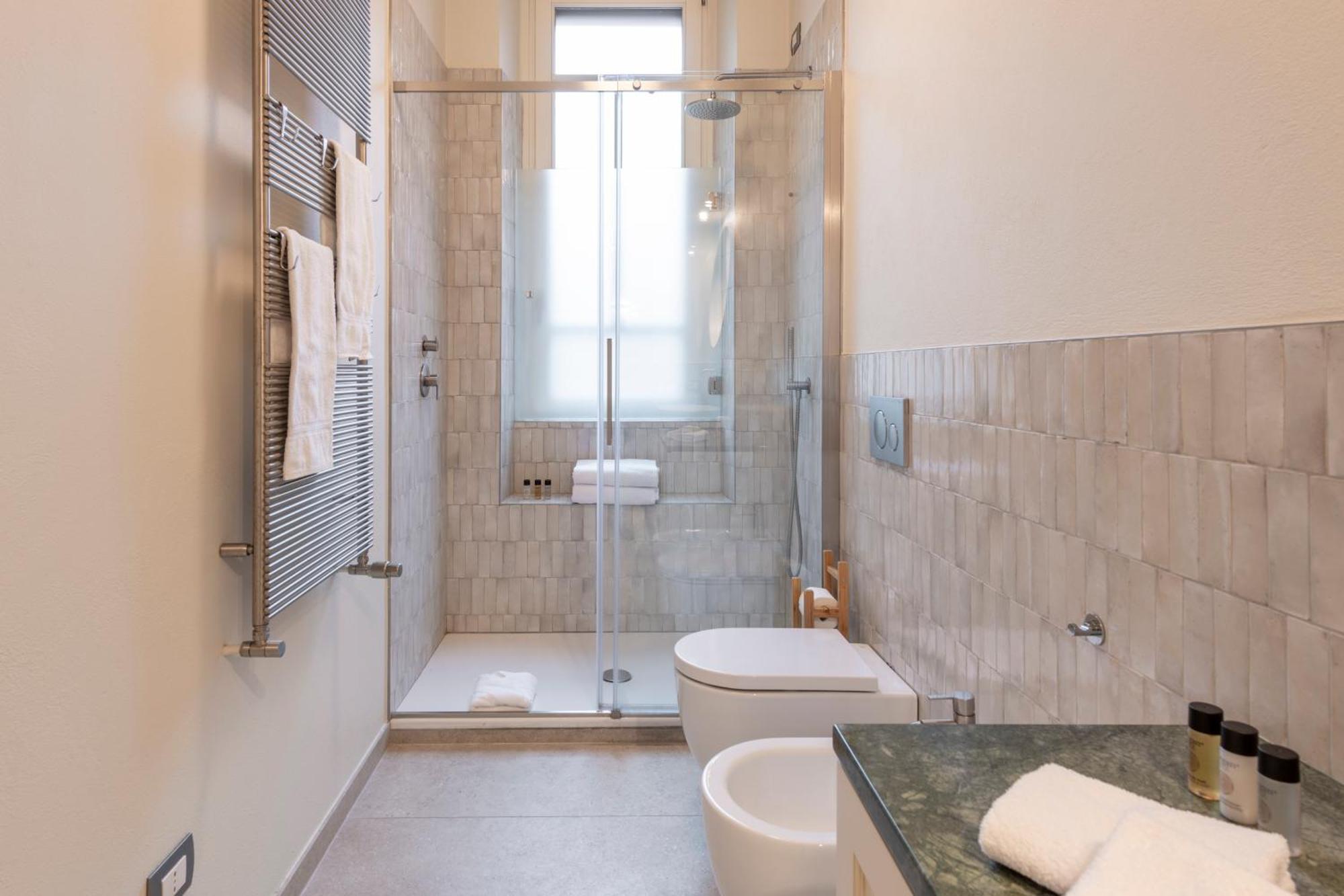 Apartment Sempione, 51 Ampio E Luminoso Milan