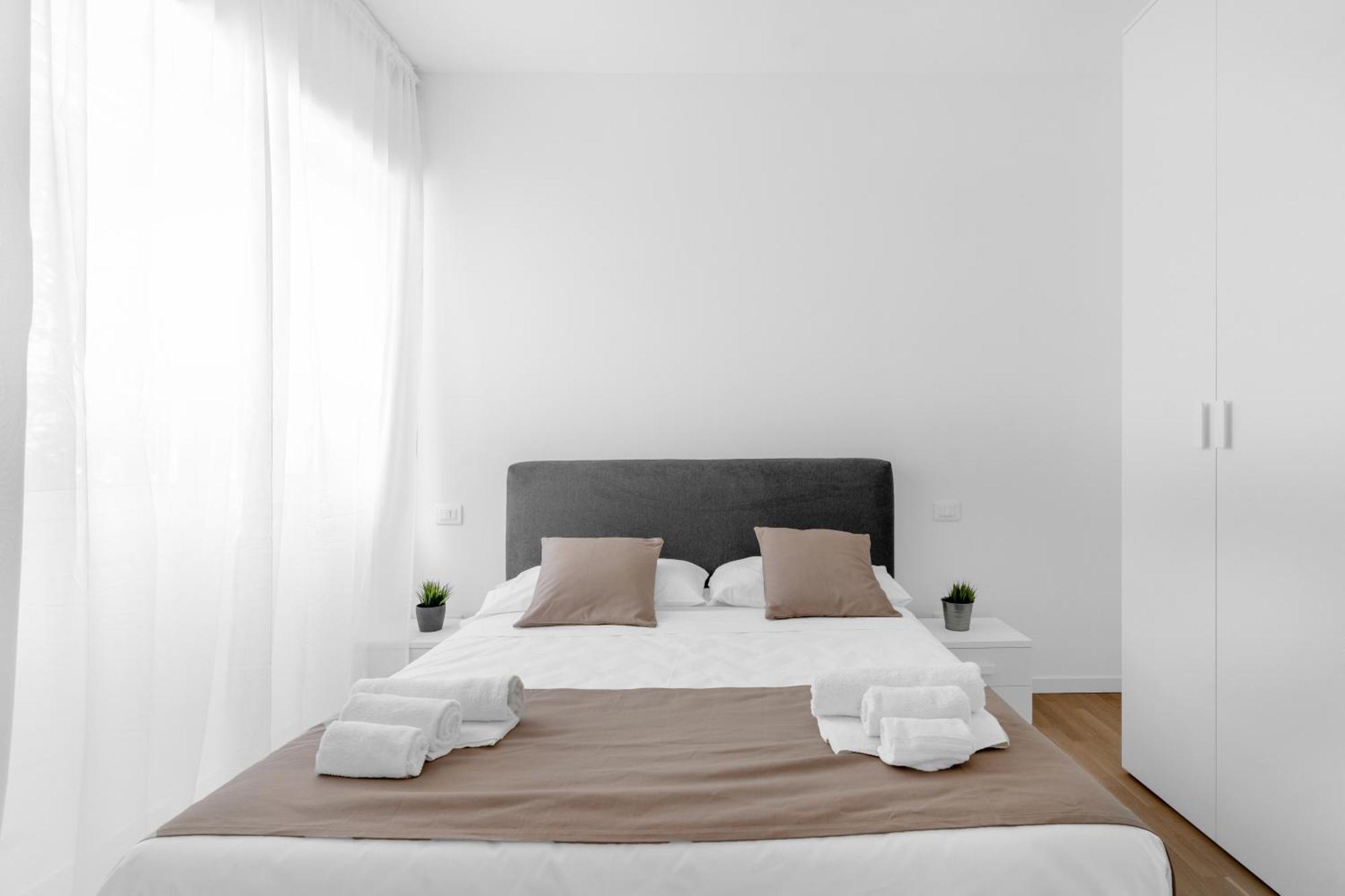 Mi Casa - In Ponte Nuovo * Milano