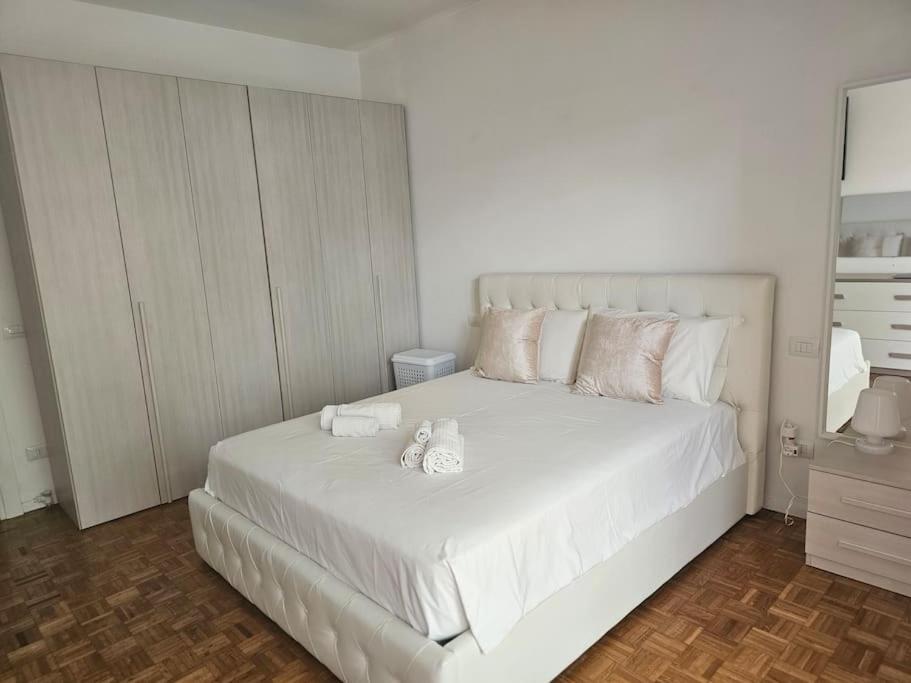 Alloggio Sarisa - * Milano