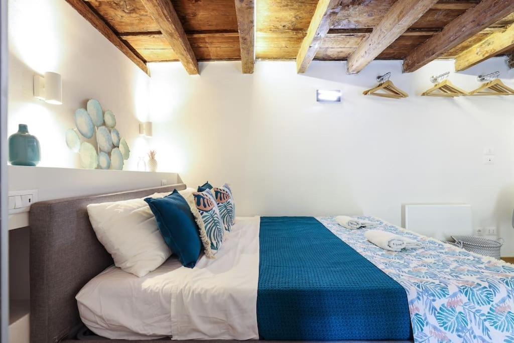 Cozy Loft Navigli, Close To Duomo And Bocconi - Italy Flat Vacation * Milano