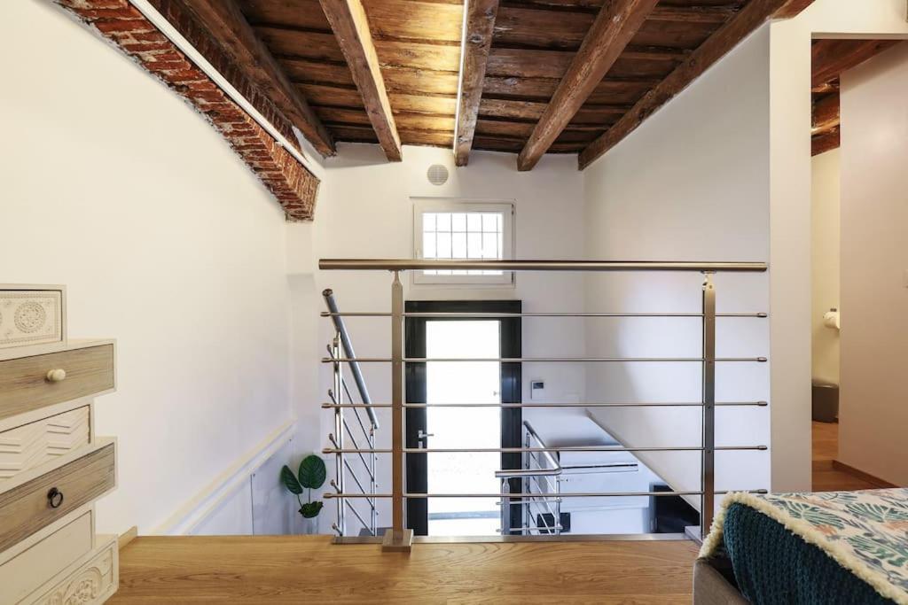 Cozy Loft Navigli, Close To Duomo And Bocconi - Italy Flat Vacation *