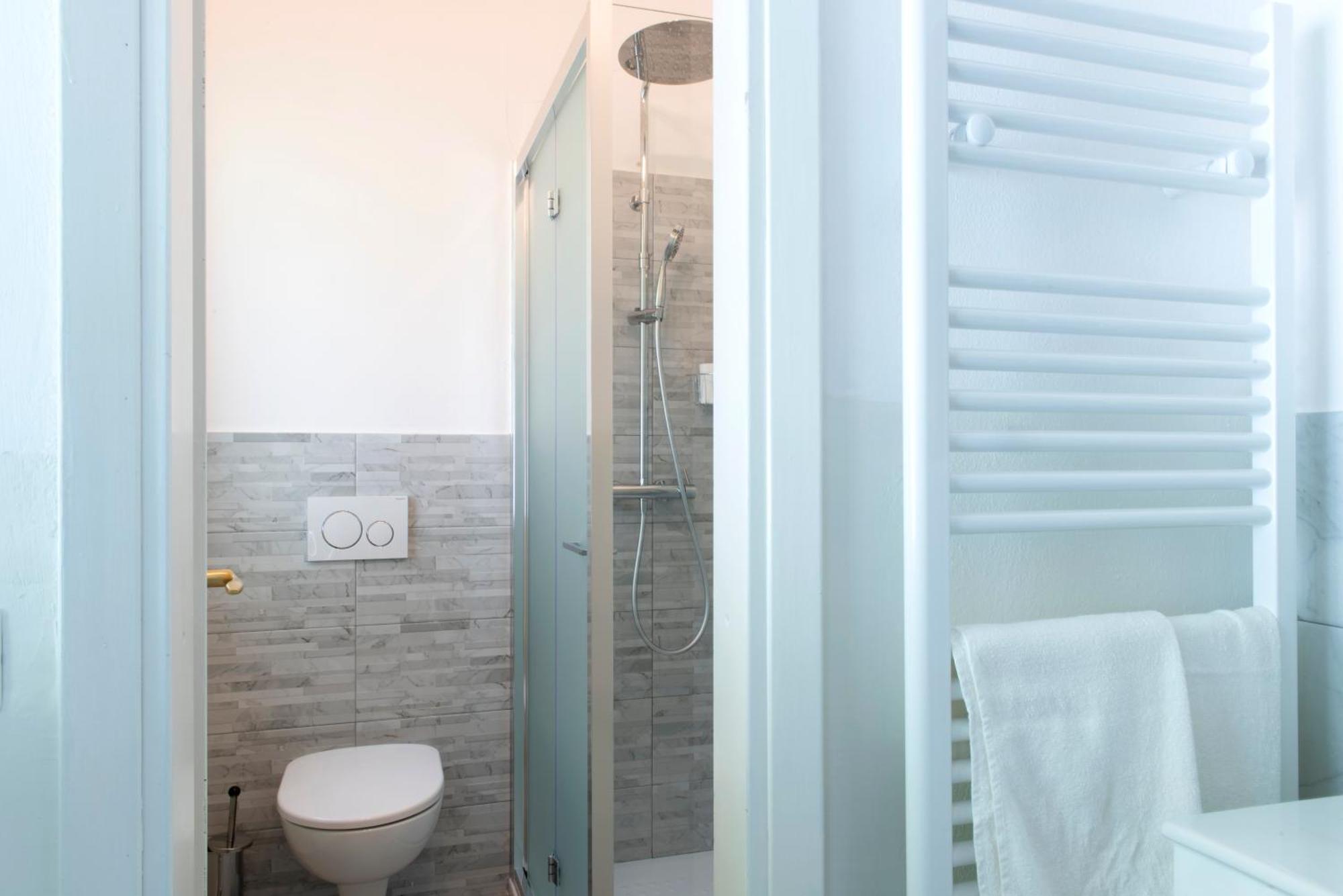 Apartment Il Cortile Sui Navigli
