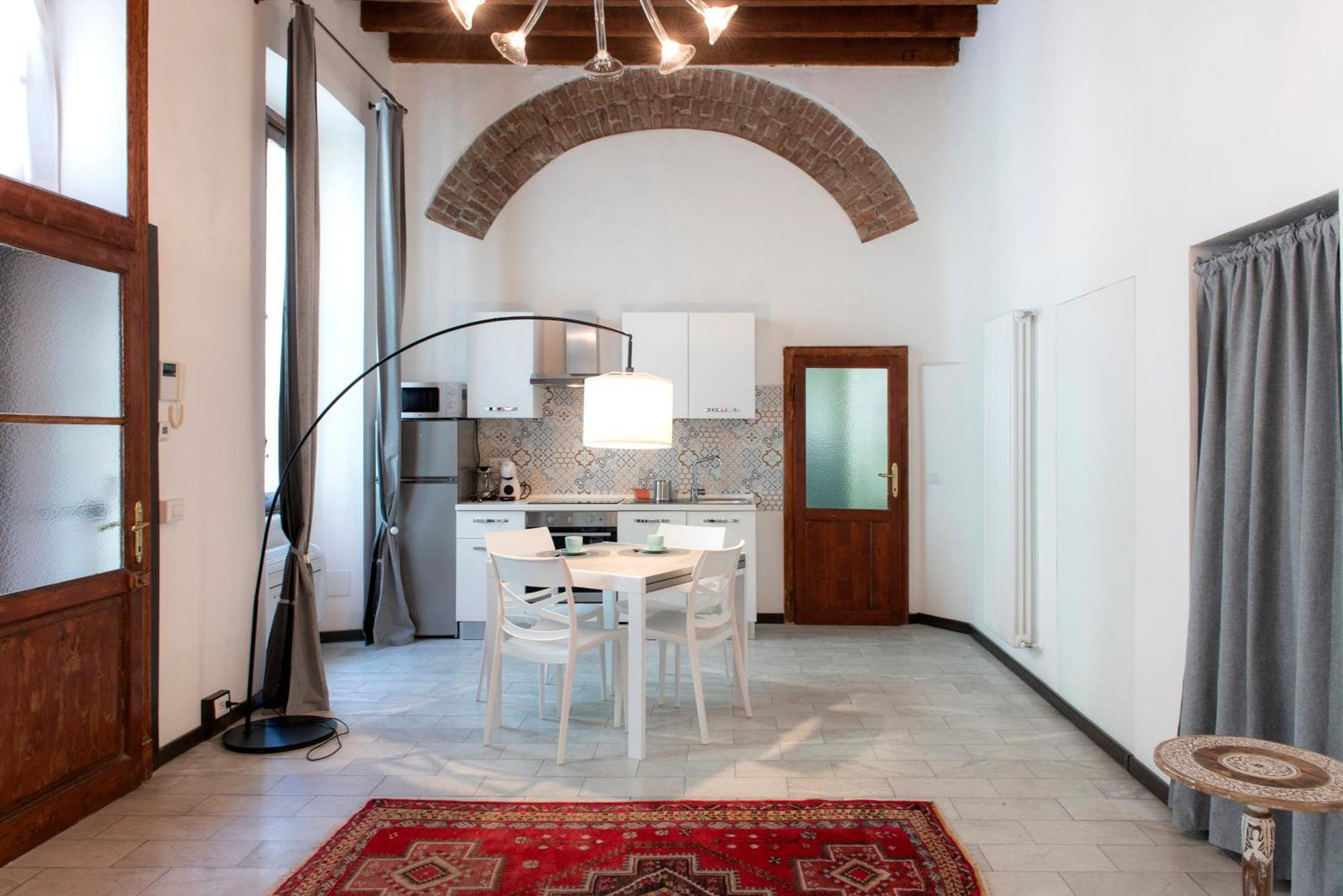 Apartment Il Cortile Sui Navigli