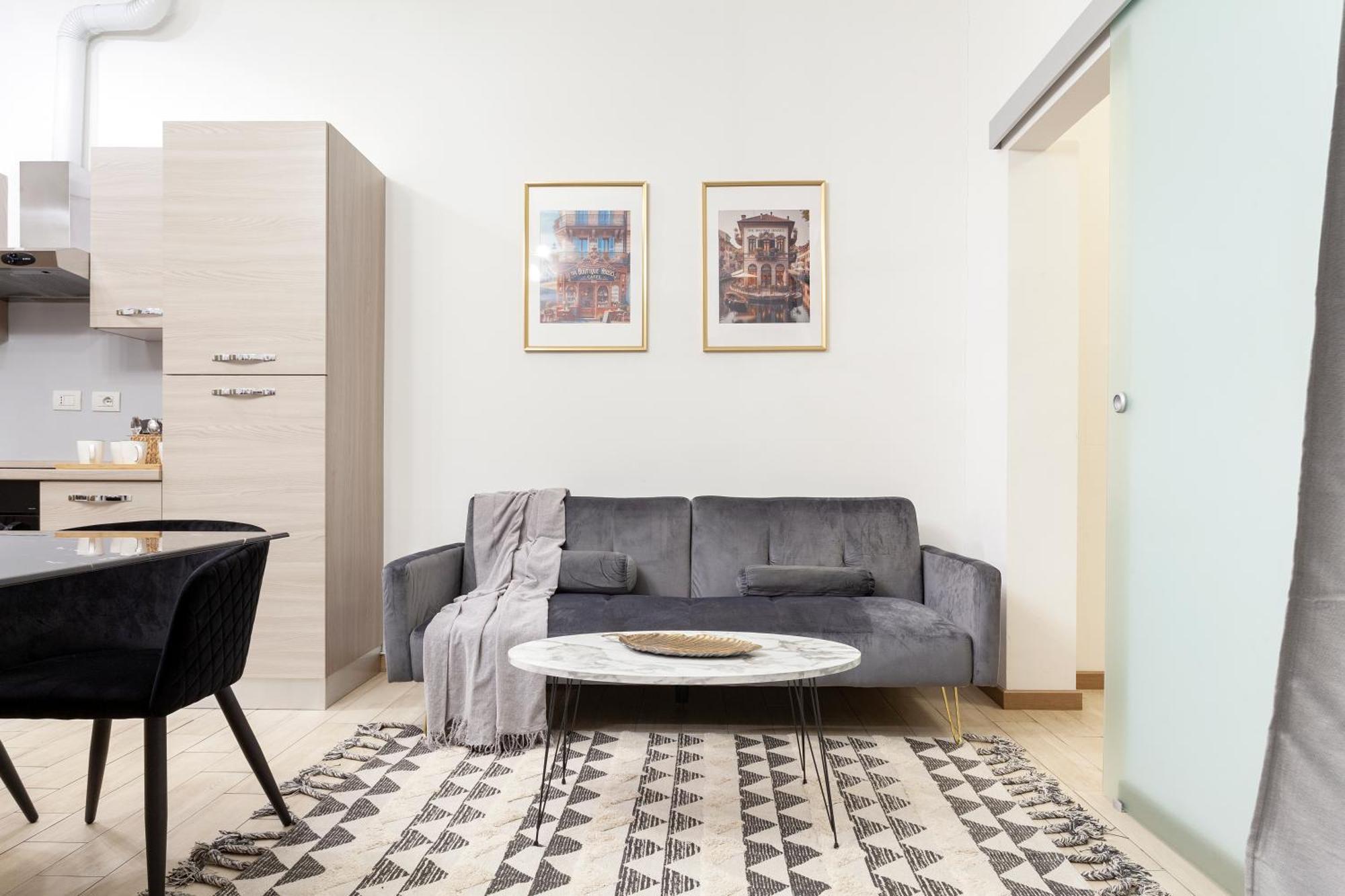 The Boutique - In The Heart Of Navigli * Milan