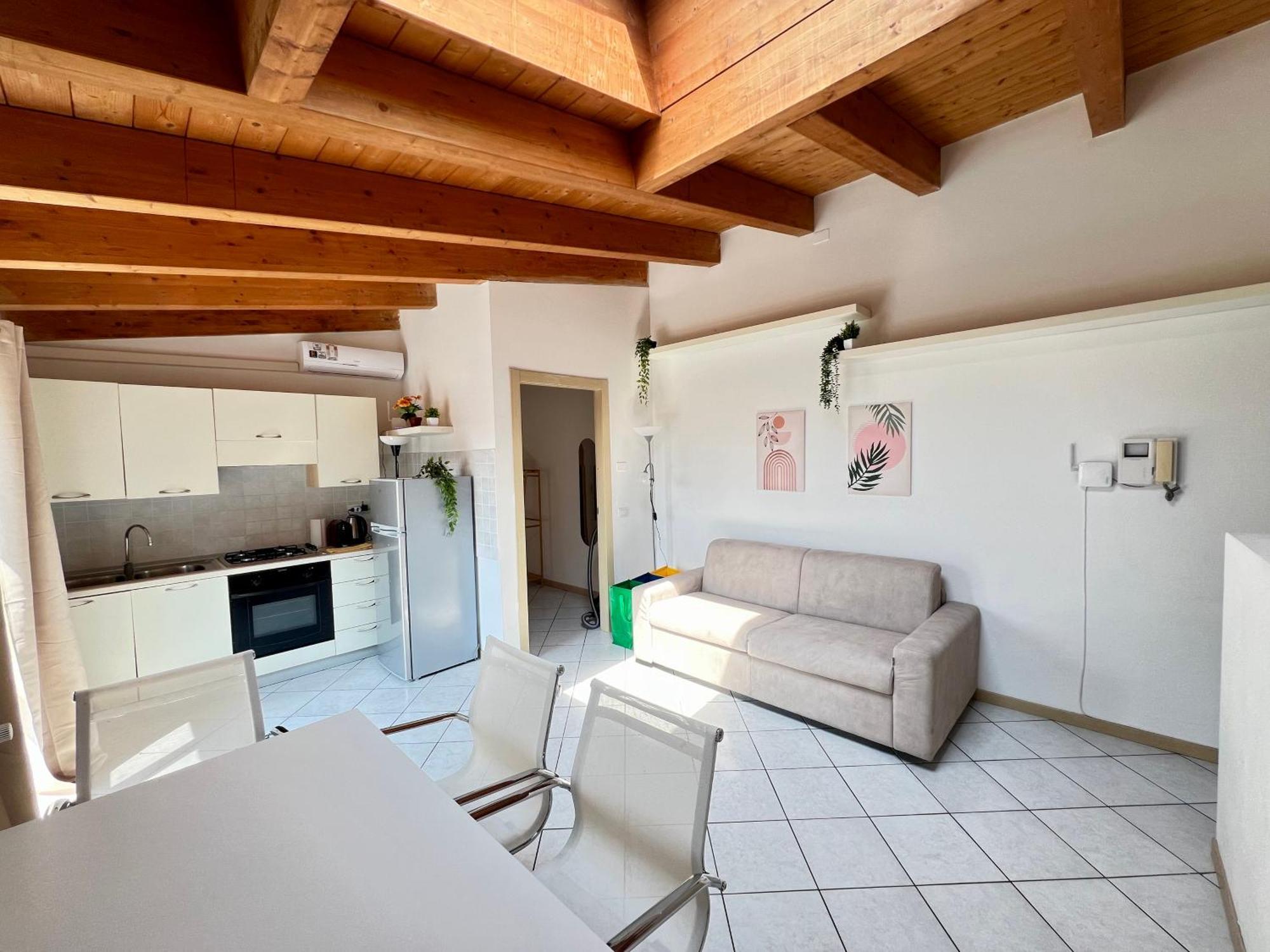 Big Mansarda Goldoni - Duomo M4 Lin Airport Apartment