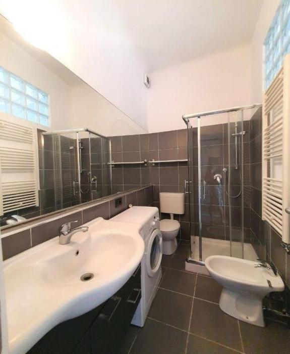 Apartment Convenienza E Ottimo Collegamento Coi Mezzi - Imbriani Urban Retreat