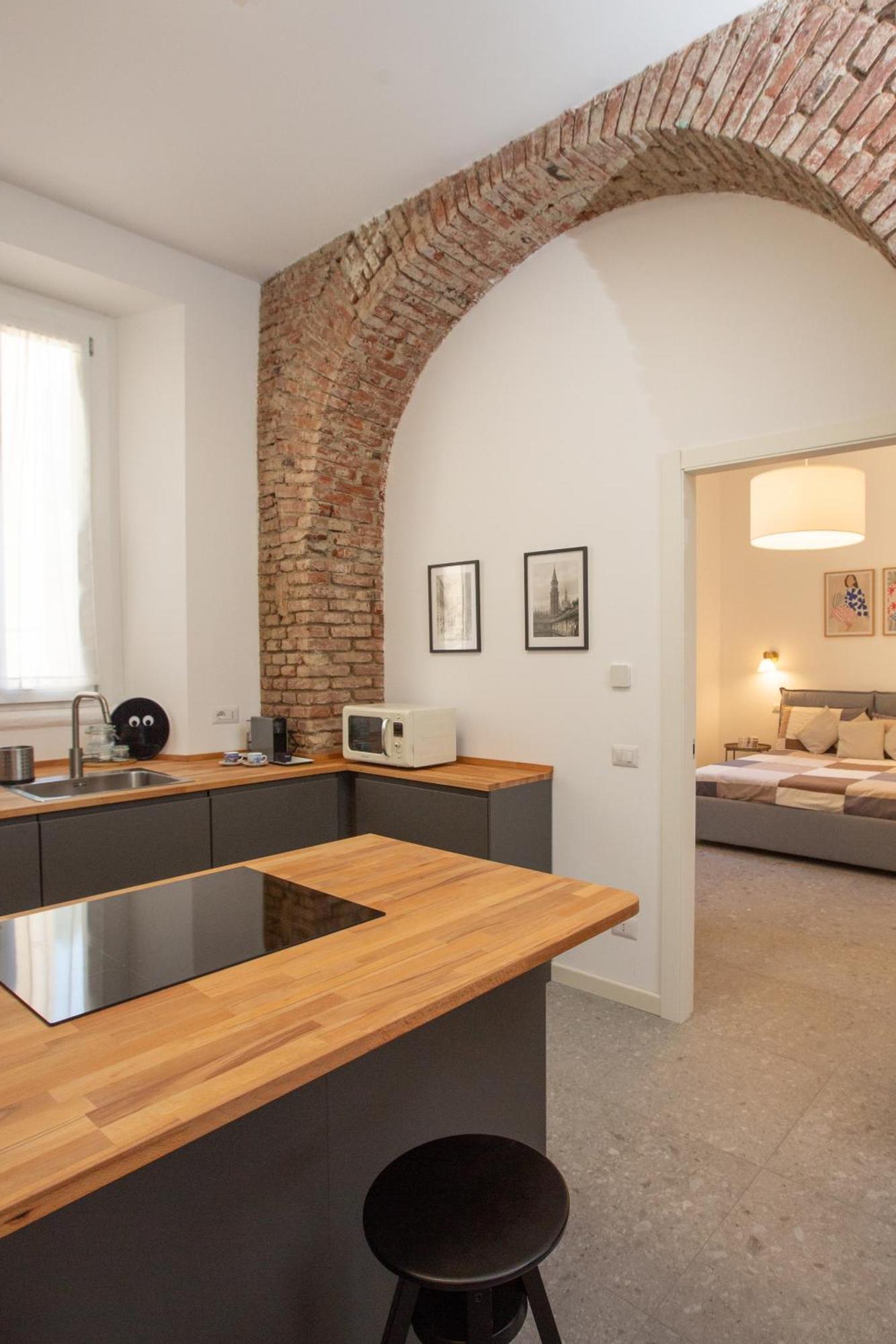 Design Lab - New Exclusive Apartment Milan