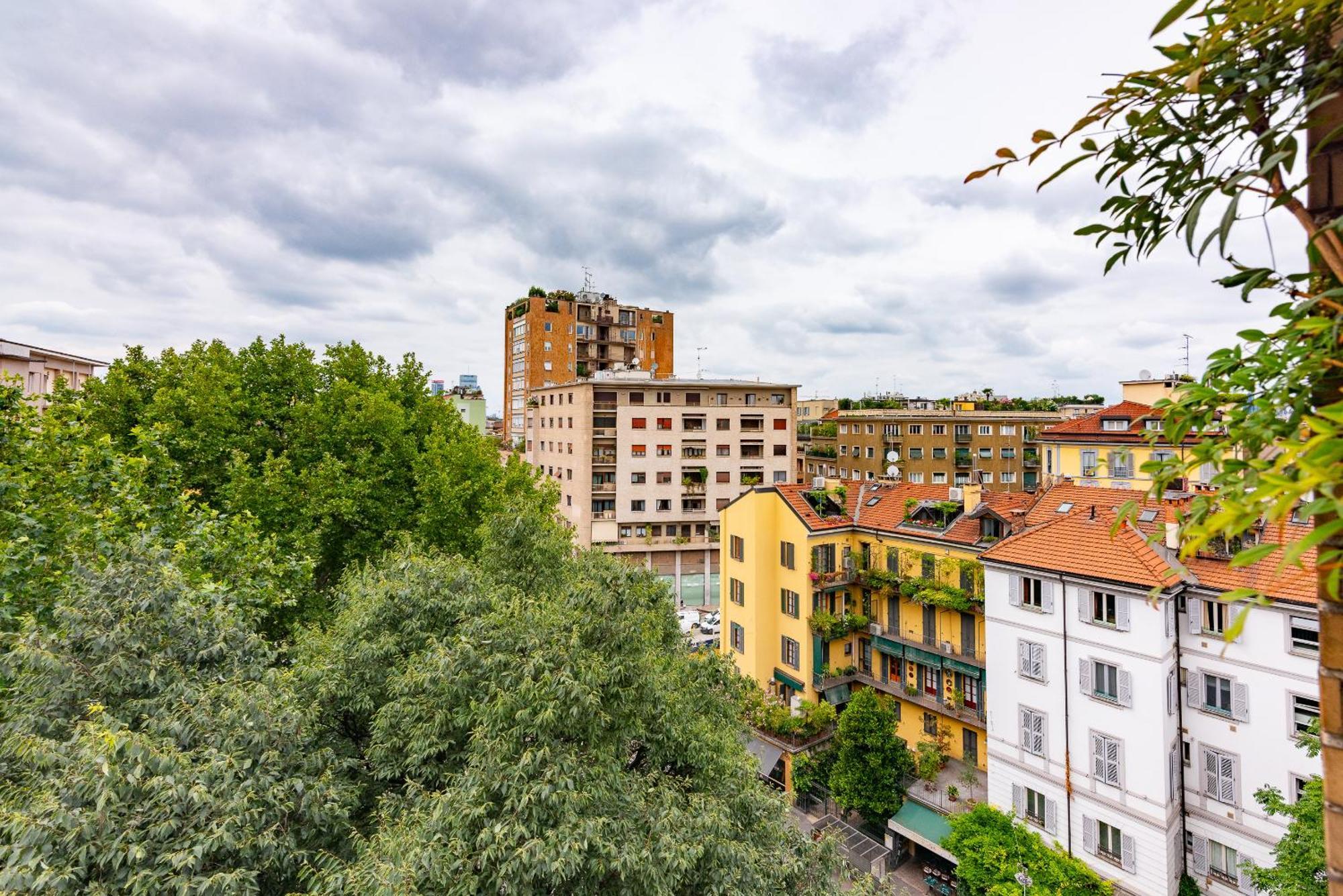 De Amicis Apartment *