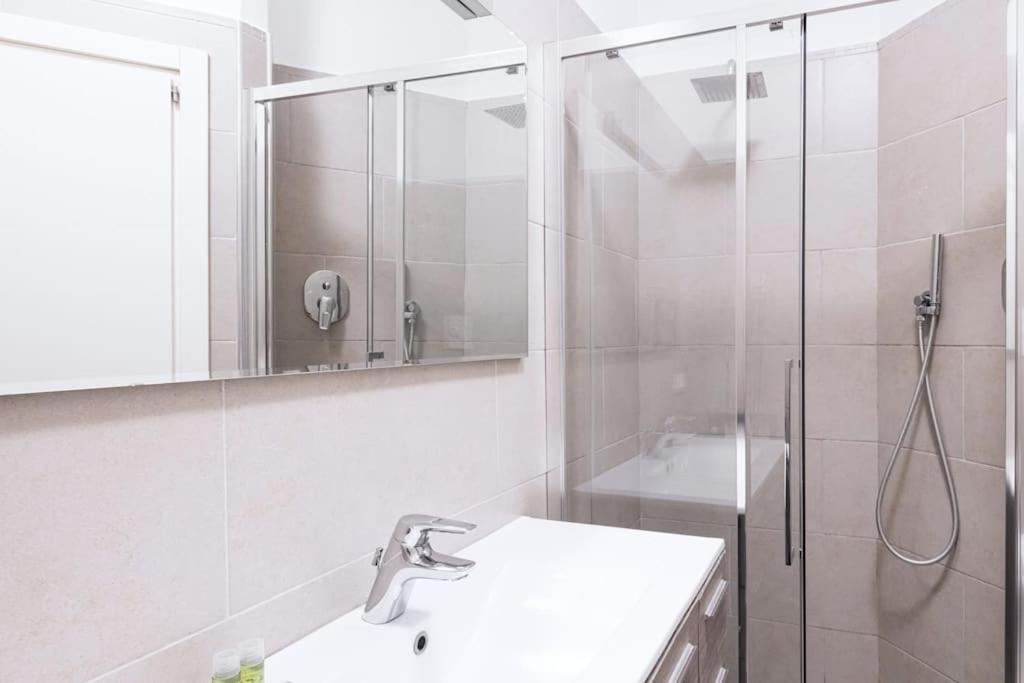 Apartment Easylife - Cozy Flat In Porta Venezia Milan