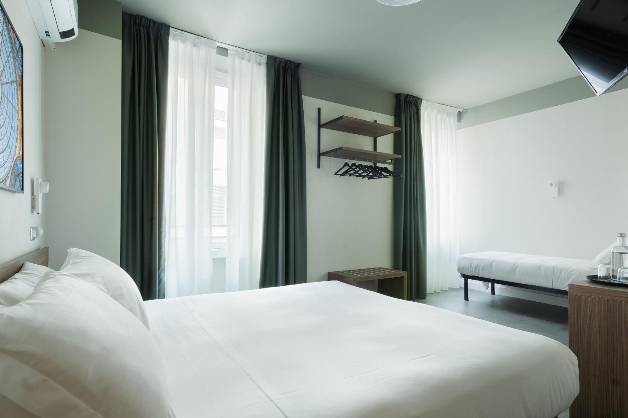 Hotel 22 Marzo Milan