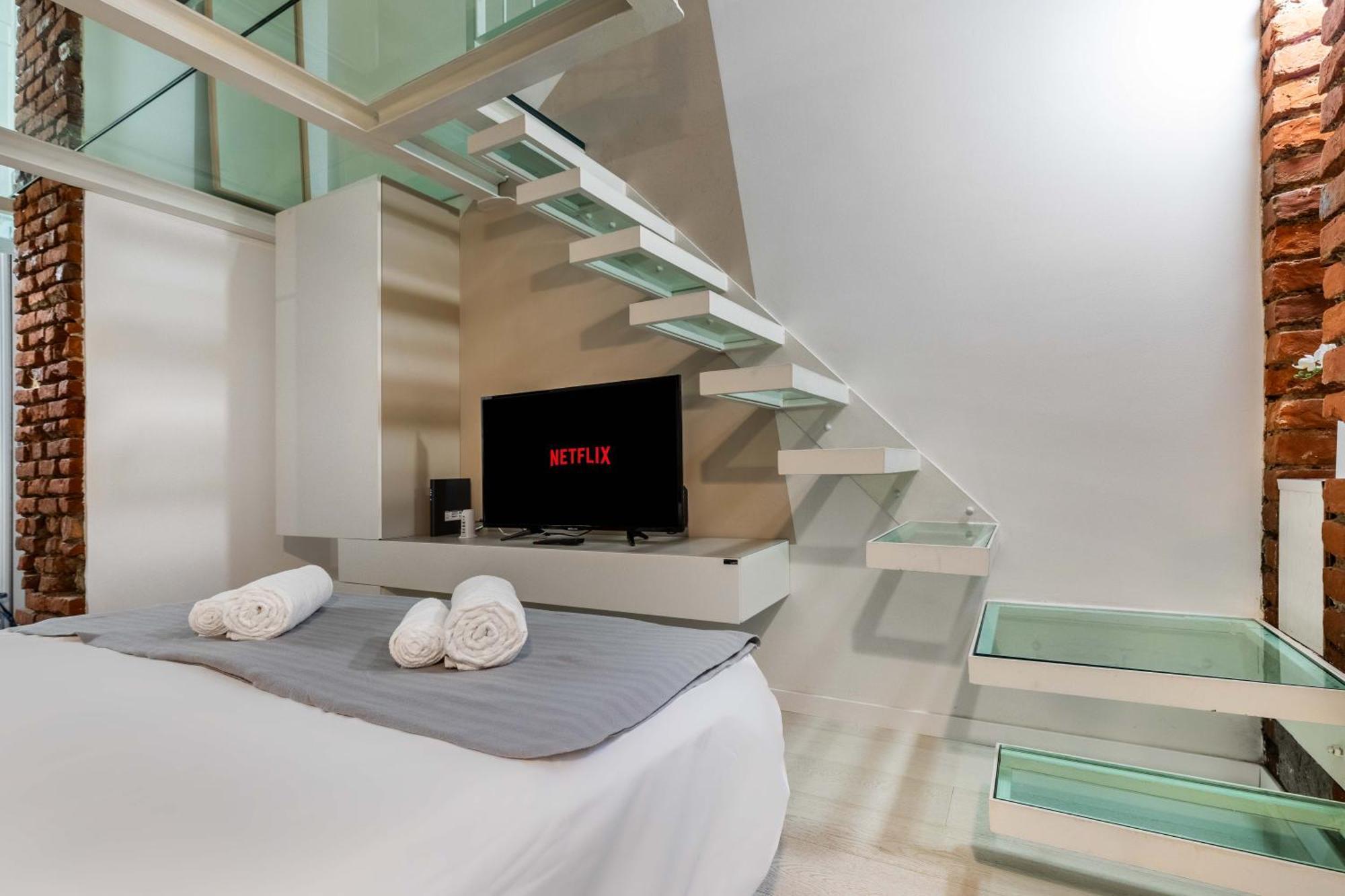 Apartment Farini Loft - Free Wifi And Netflix Milan