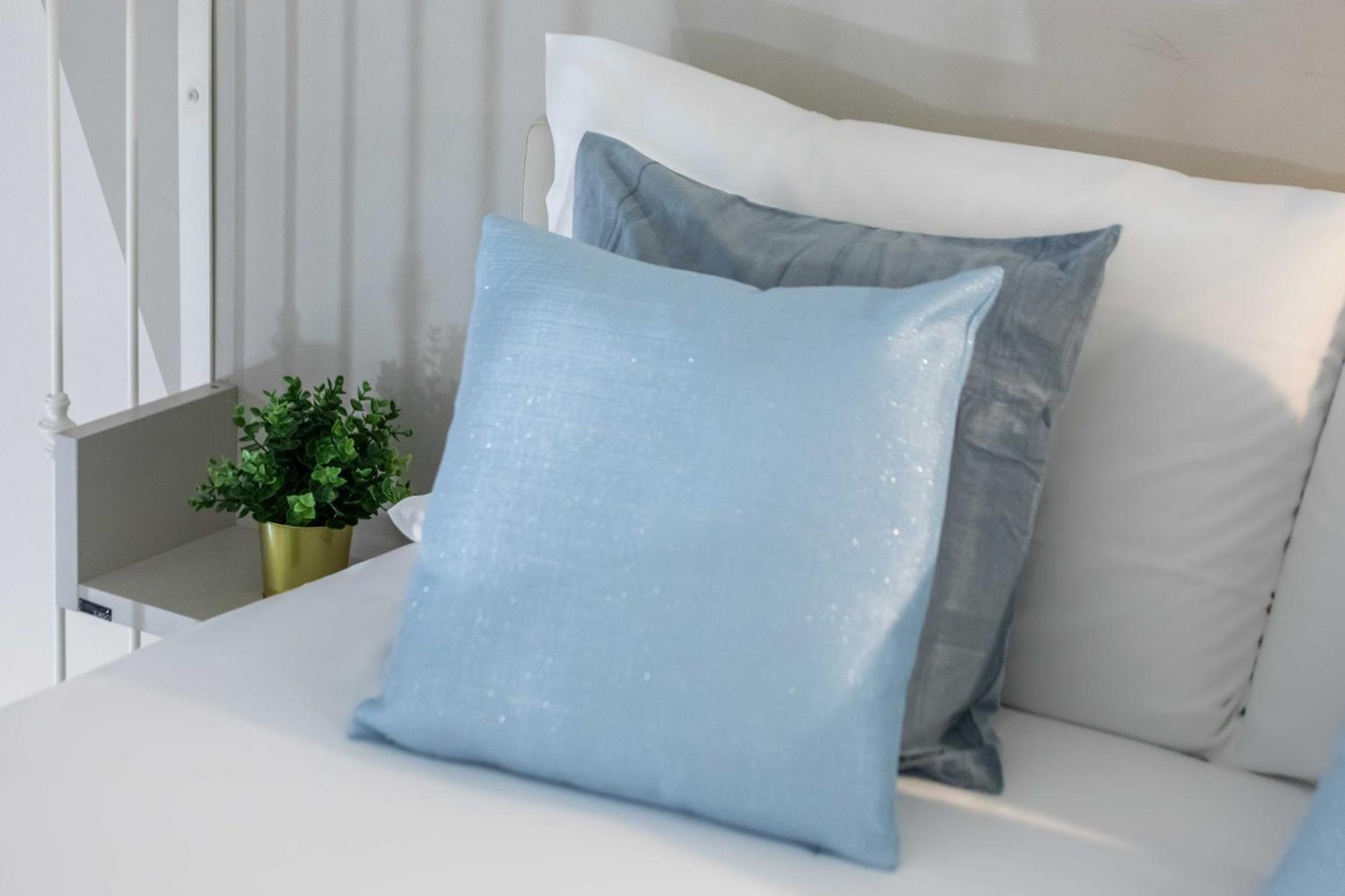 Farini Loft - Free Wifi And Netflix Apartment *