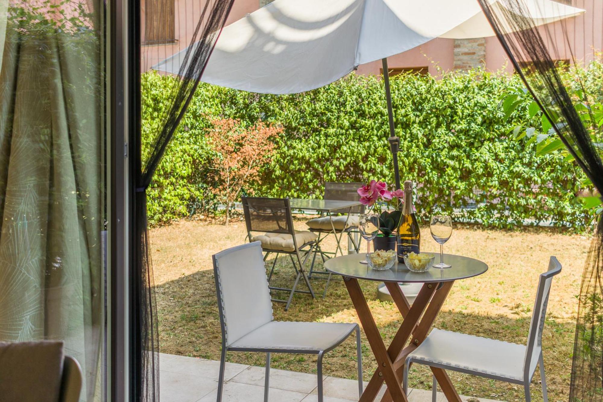 Apartment Con Giardino Navigli
