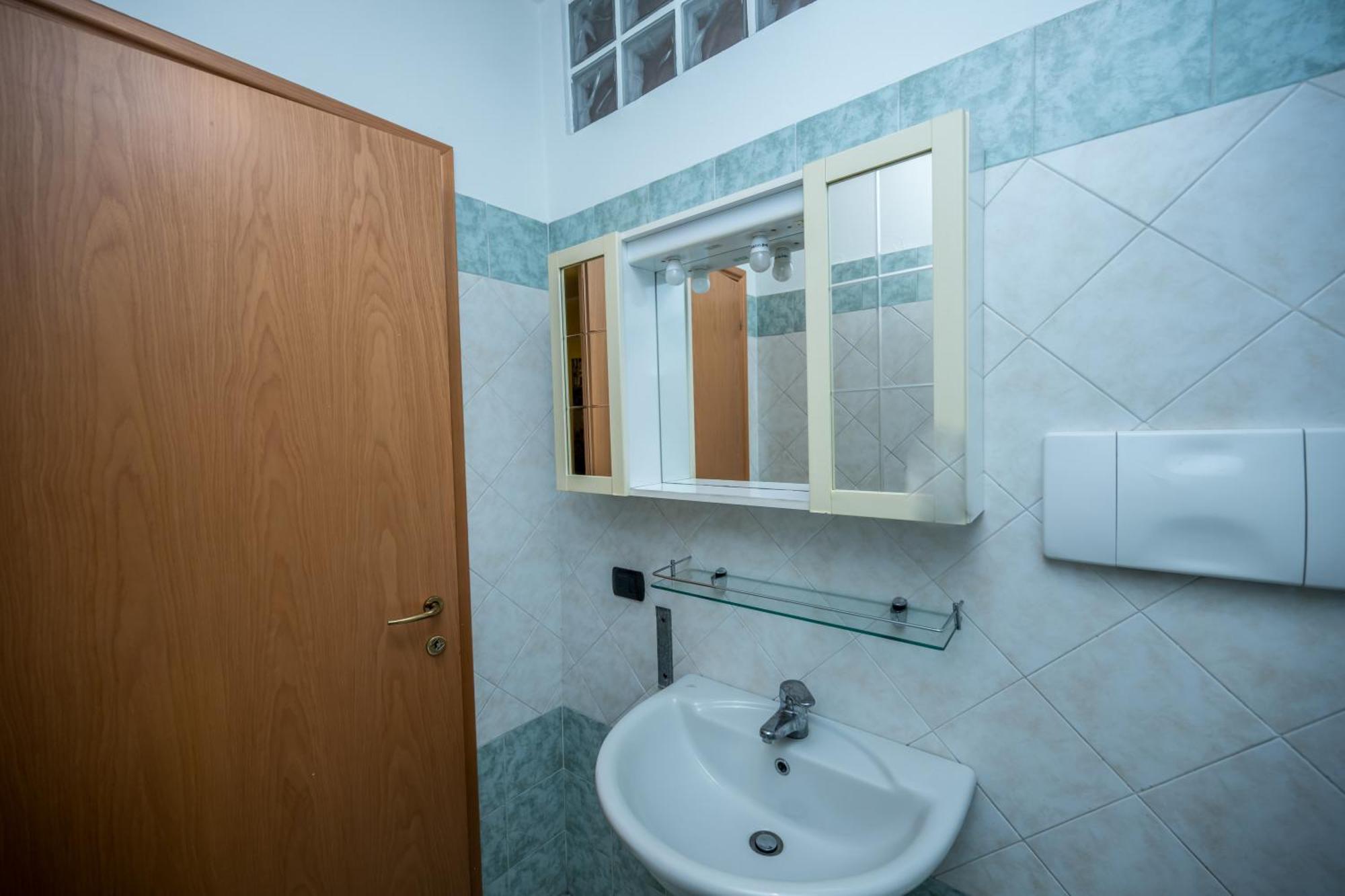Cozy Rogoredo Next To The Metro And Train Station Apartment Milan