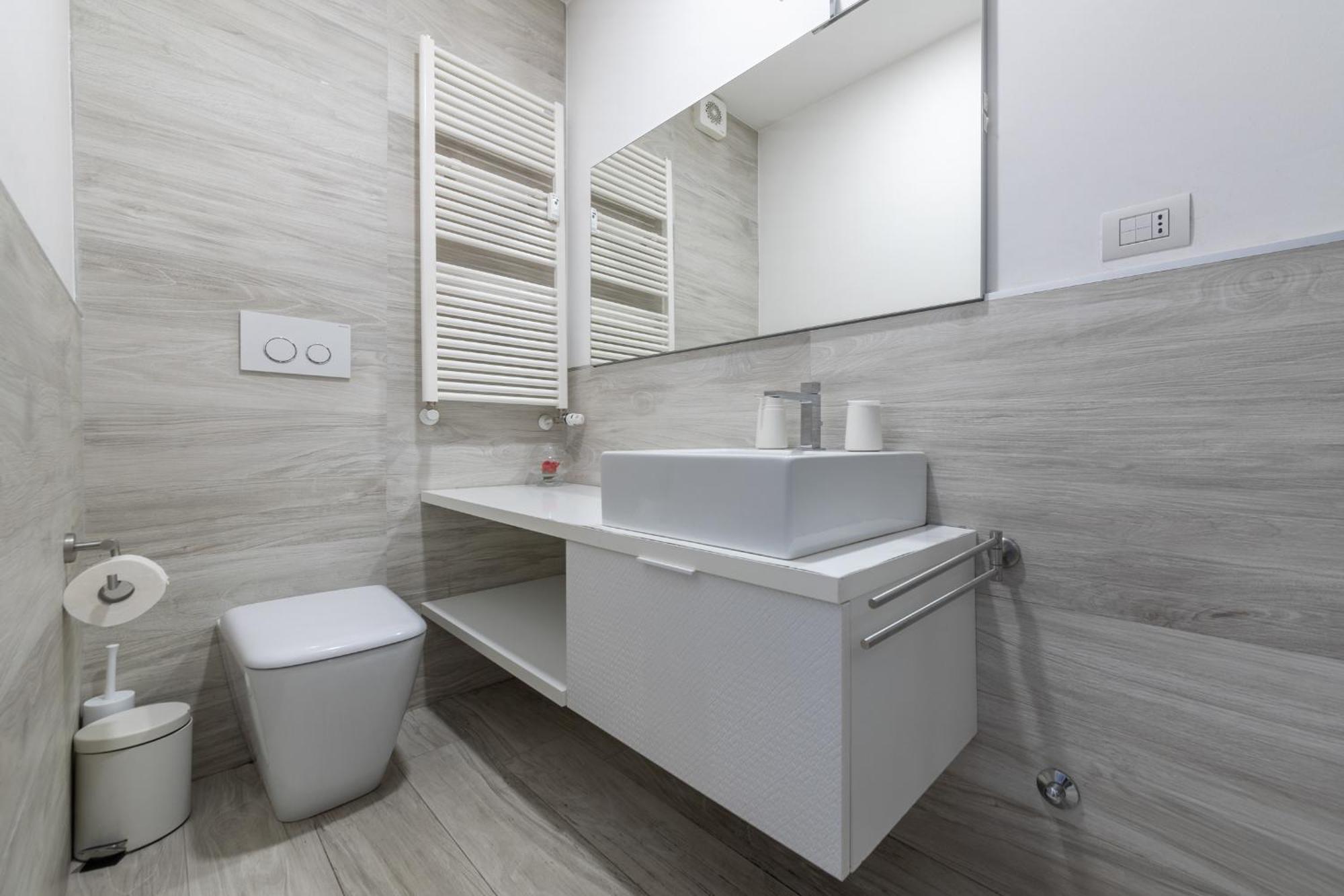 Chezromyk The Kosher Bed & Breakfast Milan