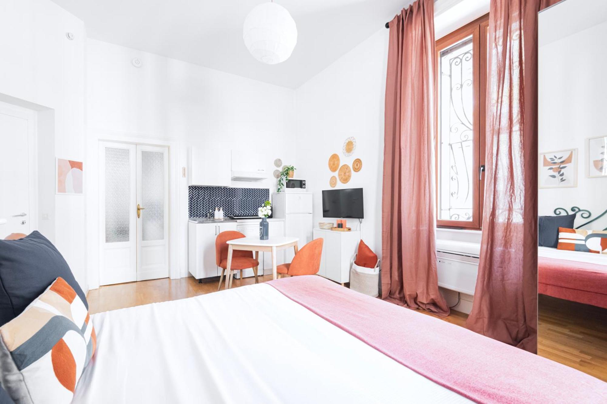 Easylife - Accogliente Monolocale Zona Washington Apartment