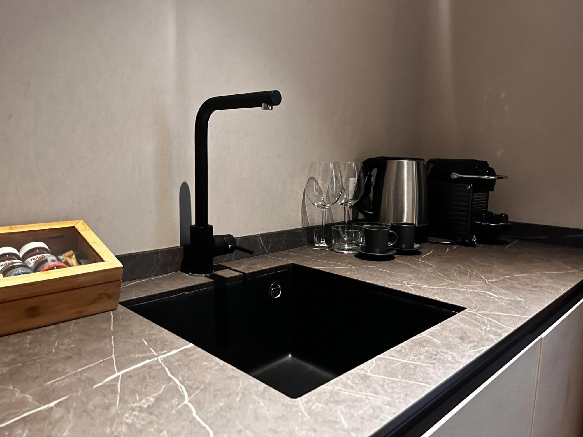 Prestige Boutique Homes - Piazza Duomo Apartment *