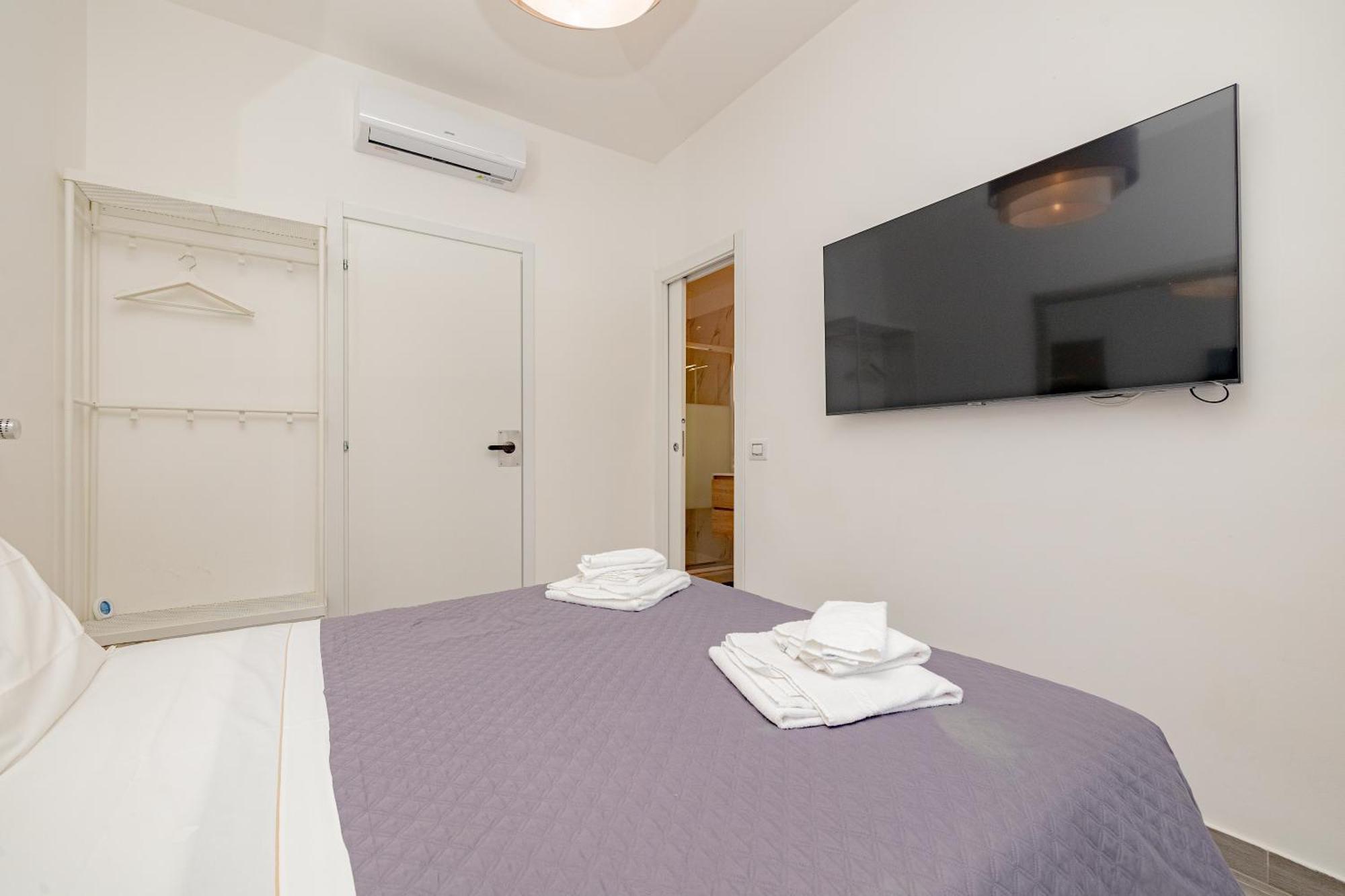 Cozy - 2 *