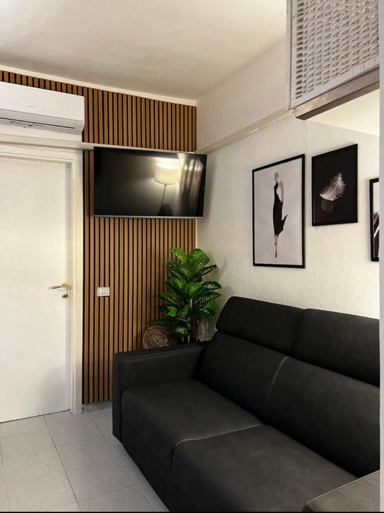 Apartamento Centrale, Grazioso In Centro Milão