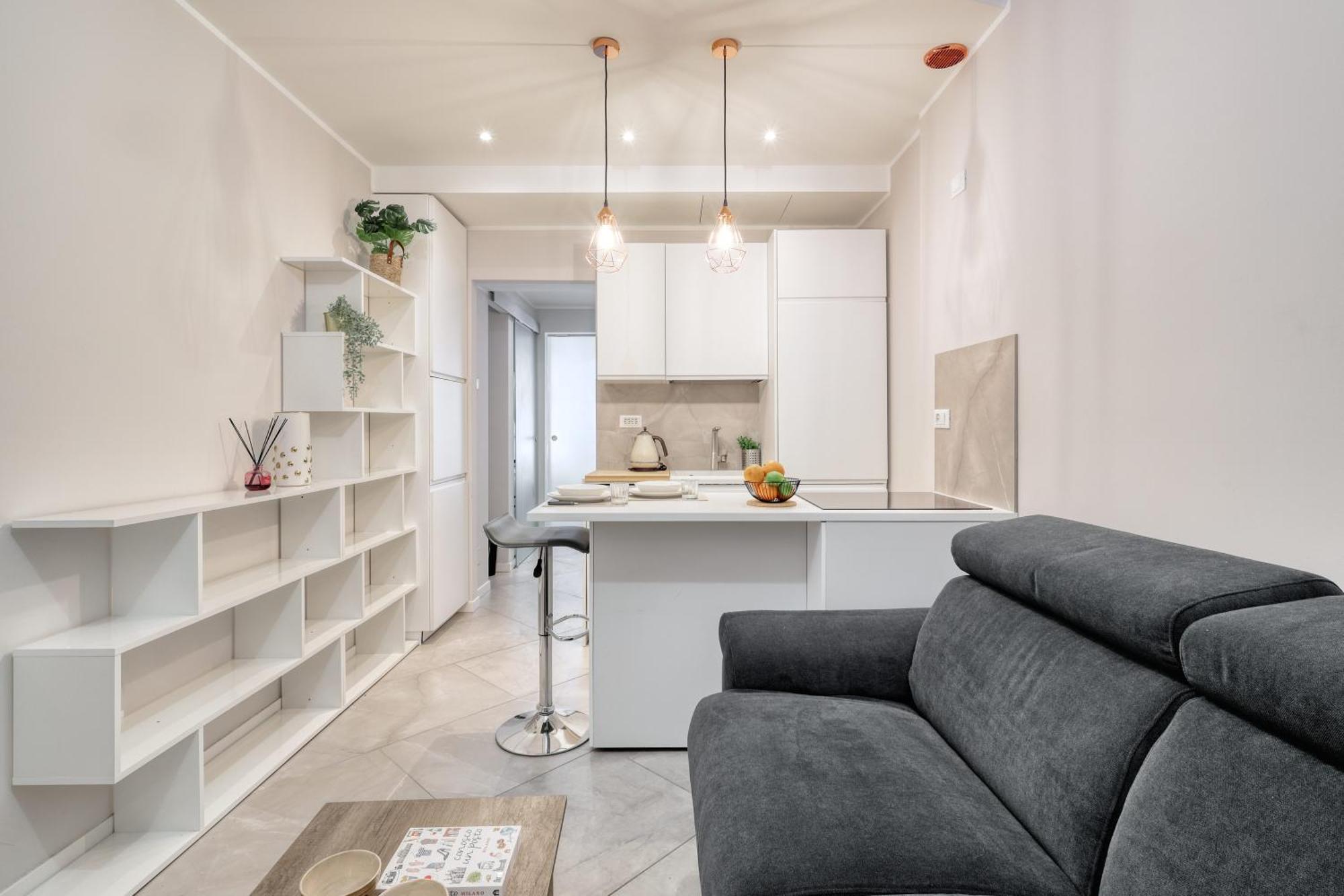 Joivy Modern Centre Flat Milan