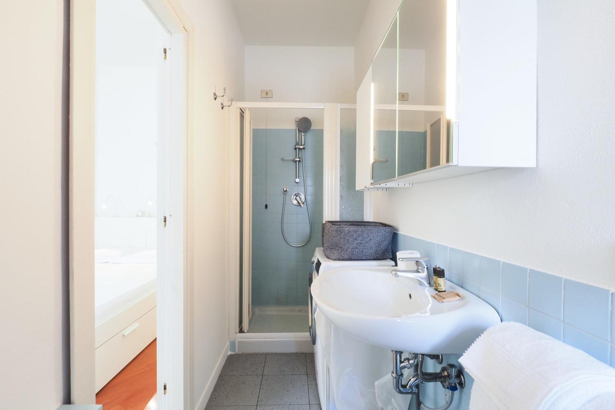 Apartment Cozy One Bedroom Close To Porta Venezia Milan