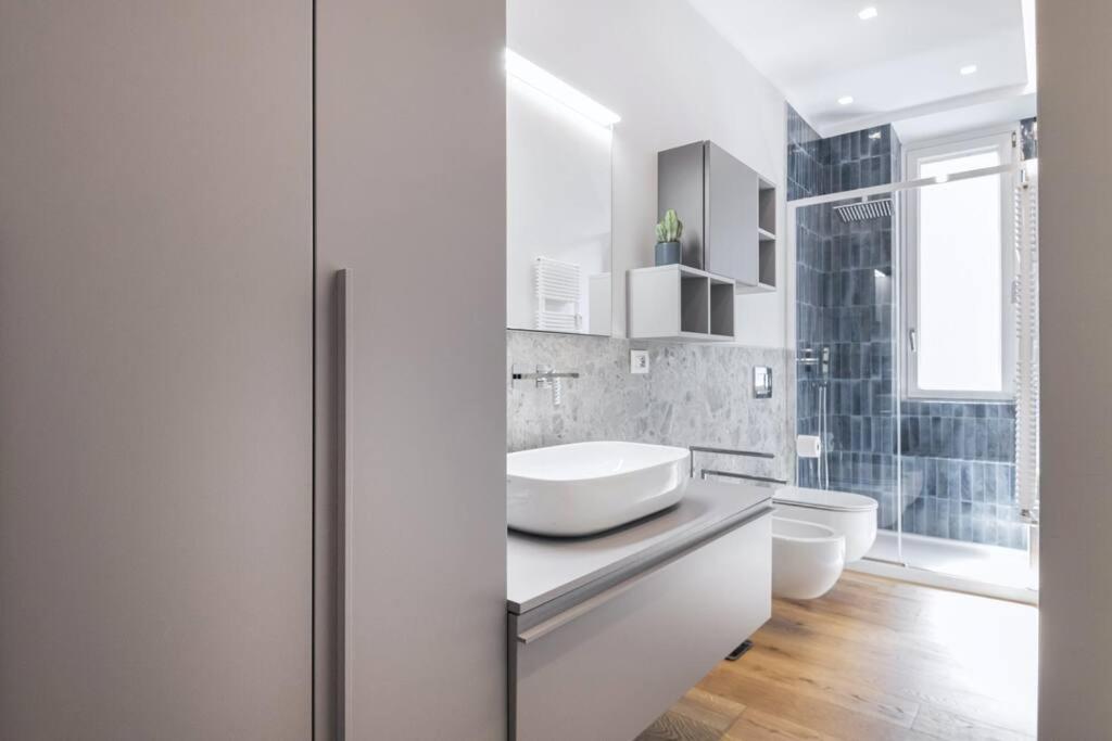 Apartment Easylife - Beautiful Flat With Balcony Pta Venezia Milan