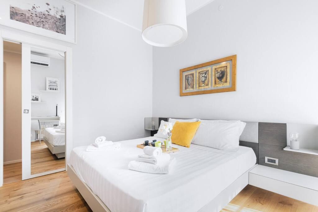 Easylife - Beautiful Flat With Balcony Pta Venezia Apartment *
