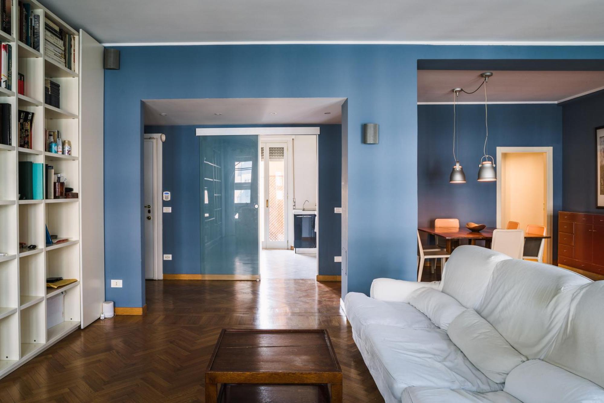 Doria Flat - Intrho *