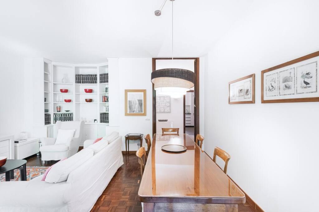 Easylife - Elegance A Few Steps From Citylife Next To M2 Pagano Apartamento *