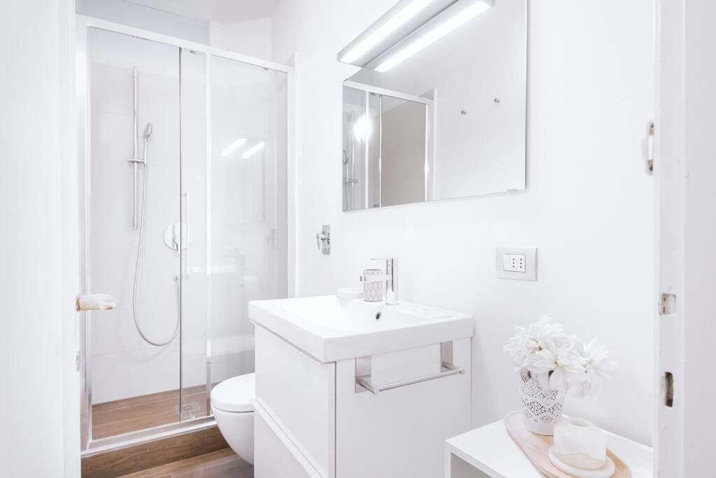 Easylife - Elegance A Few Steps From Citylife Next To M2 Pagano Milão