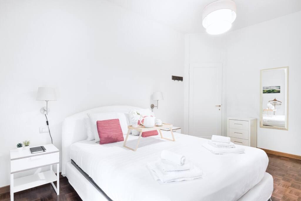 Apartamento Easylife - Elegance A Few Steps From Citylife Next To M2 Pagano *