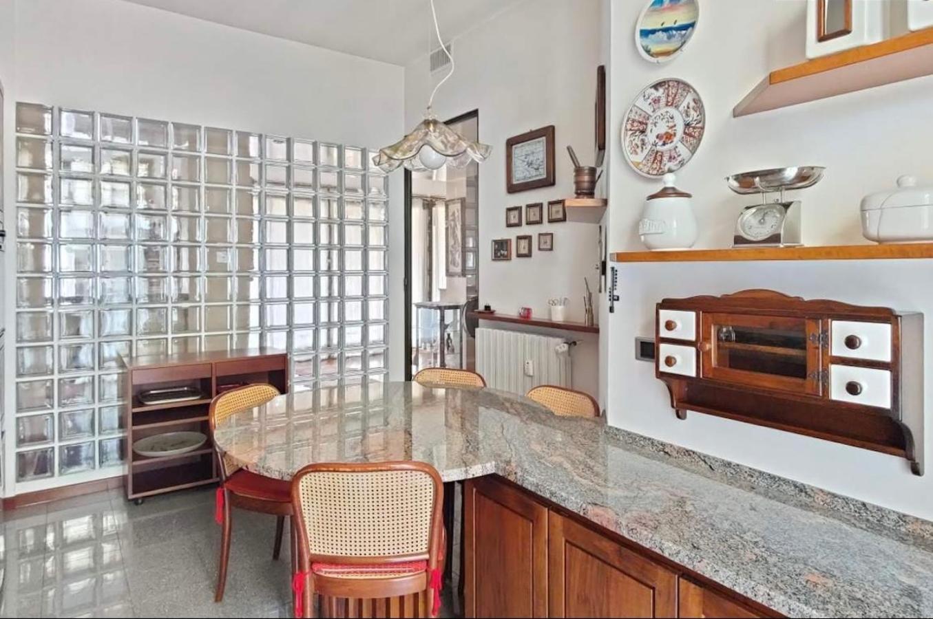 Elegante Attico Con Terrazza - Porta Venezia Apartment Milan