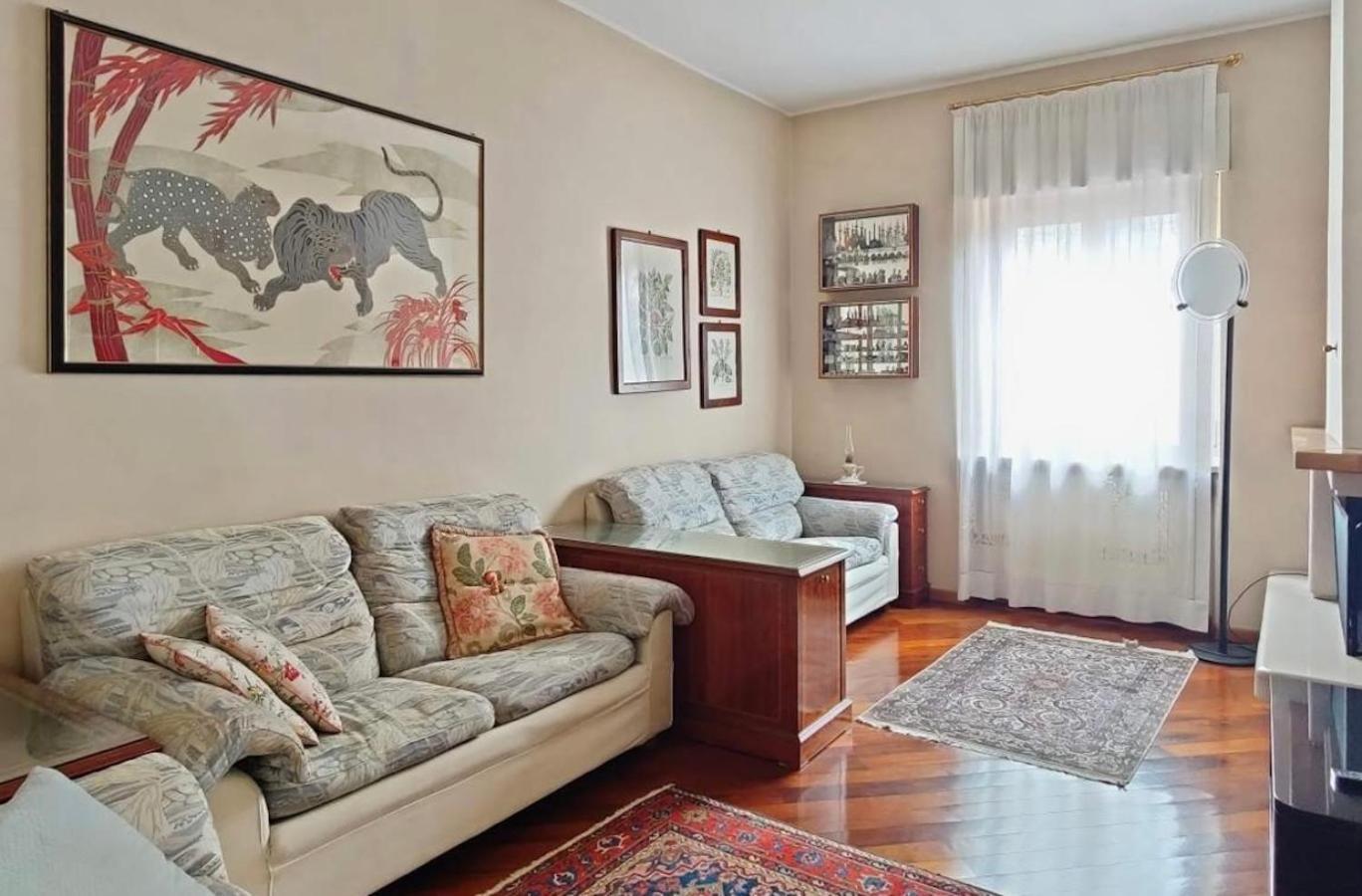 Elegante Attico Con Terrazza - Porta Venezia Milan