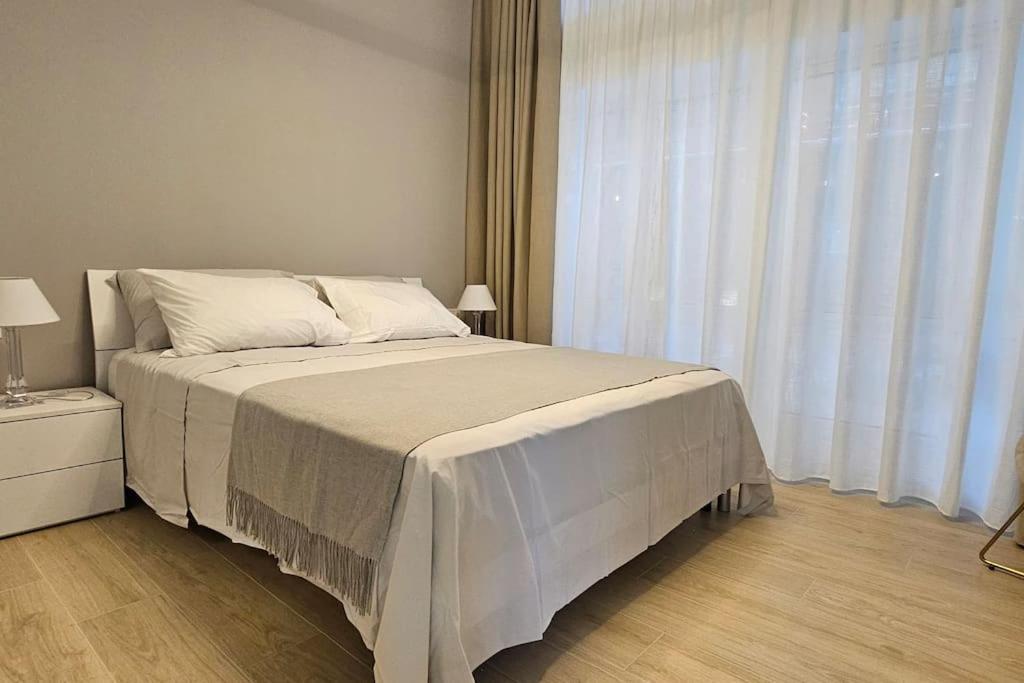Urban De Angeli, 7 Appartamento Milano