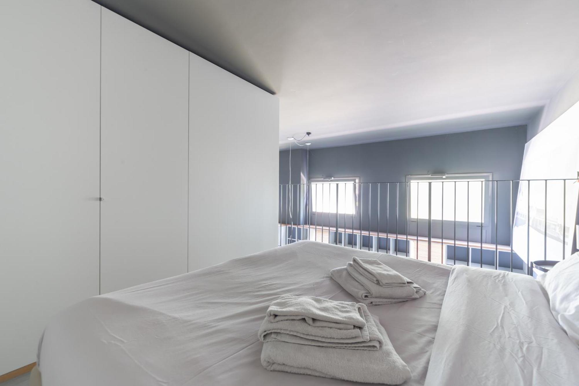 Design Loft In Navigli * Milão