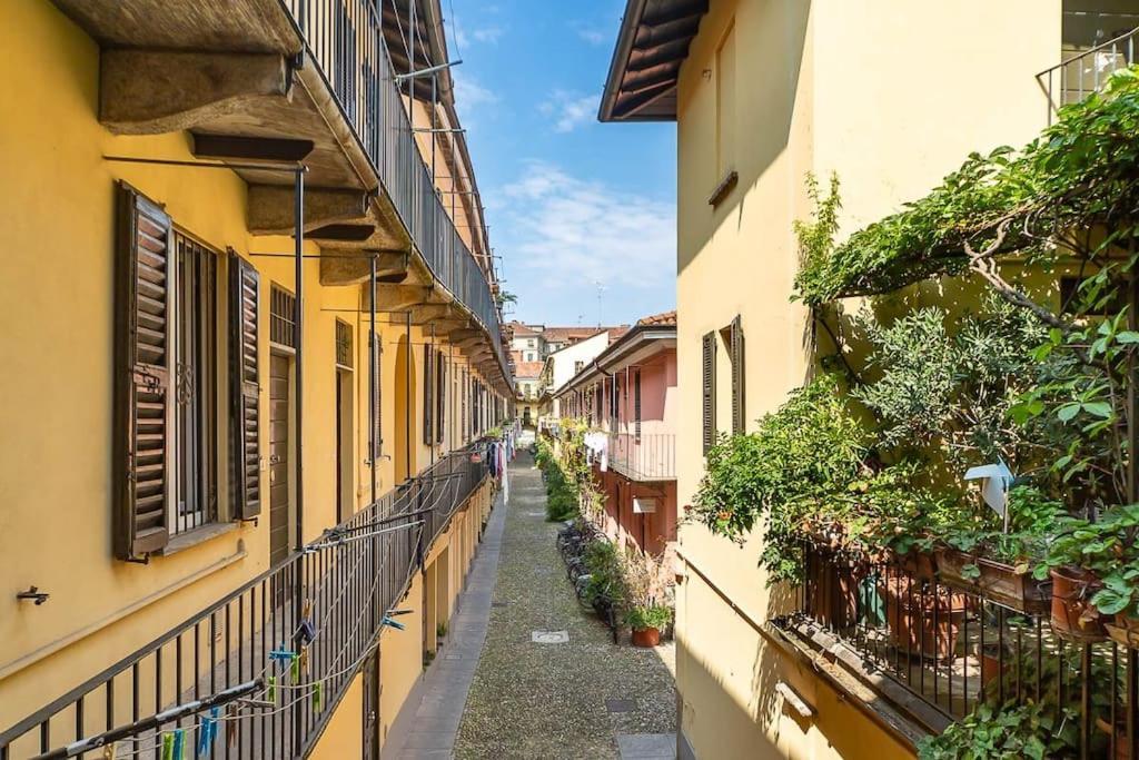 Navigli - Centro Vintage Apt - Movida&free Wifi Apartment